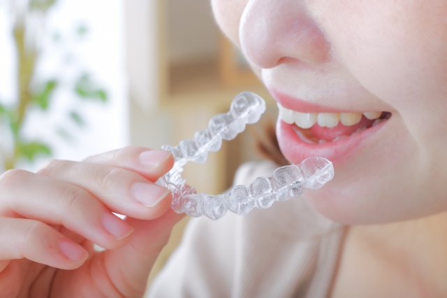 取り外せるから、ロ腔内が清潔に保てる